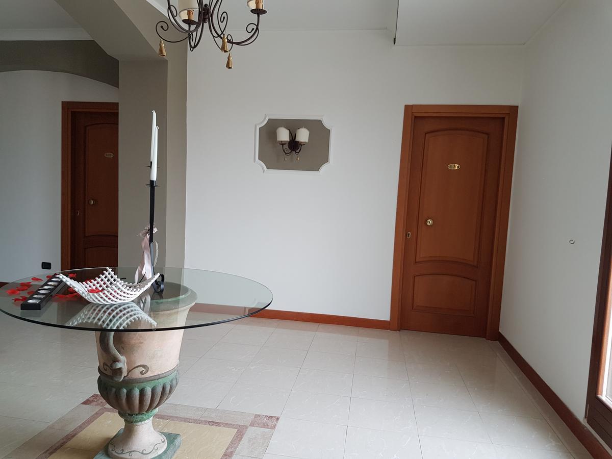 Hotel Joy Castel Volturno Εξωτερικό φωτογραφία