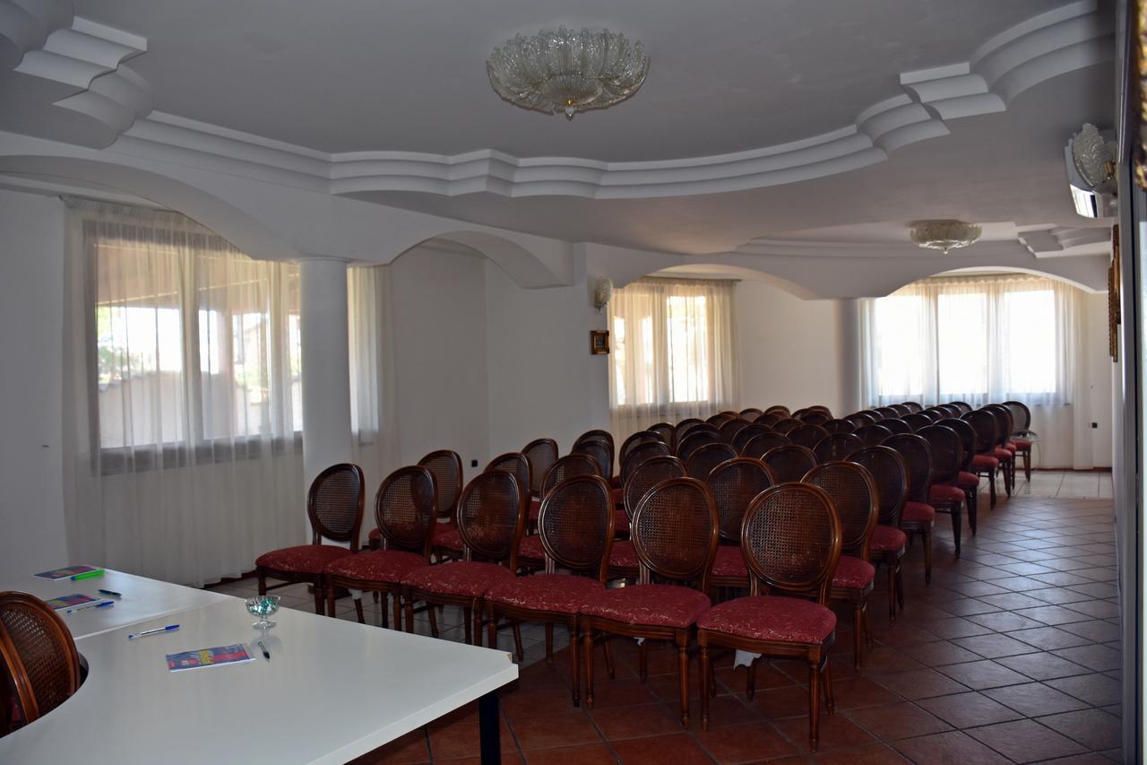 Hotel Joy Castel Volturno Εξωτερικό φωτογραφία