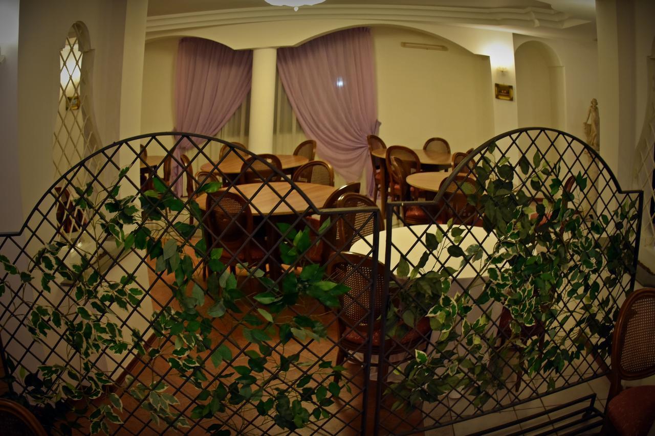 Hotel Joy Castel Volturno Εξωτερικό φωτογραφία