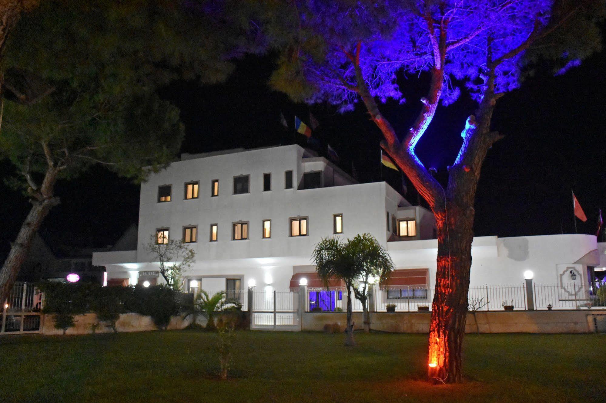 Hotel Joy Castel Volturno Εξωτερικό φωτογραφία