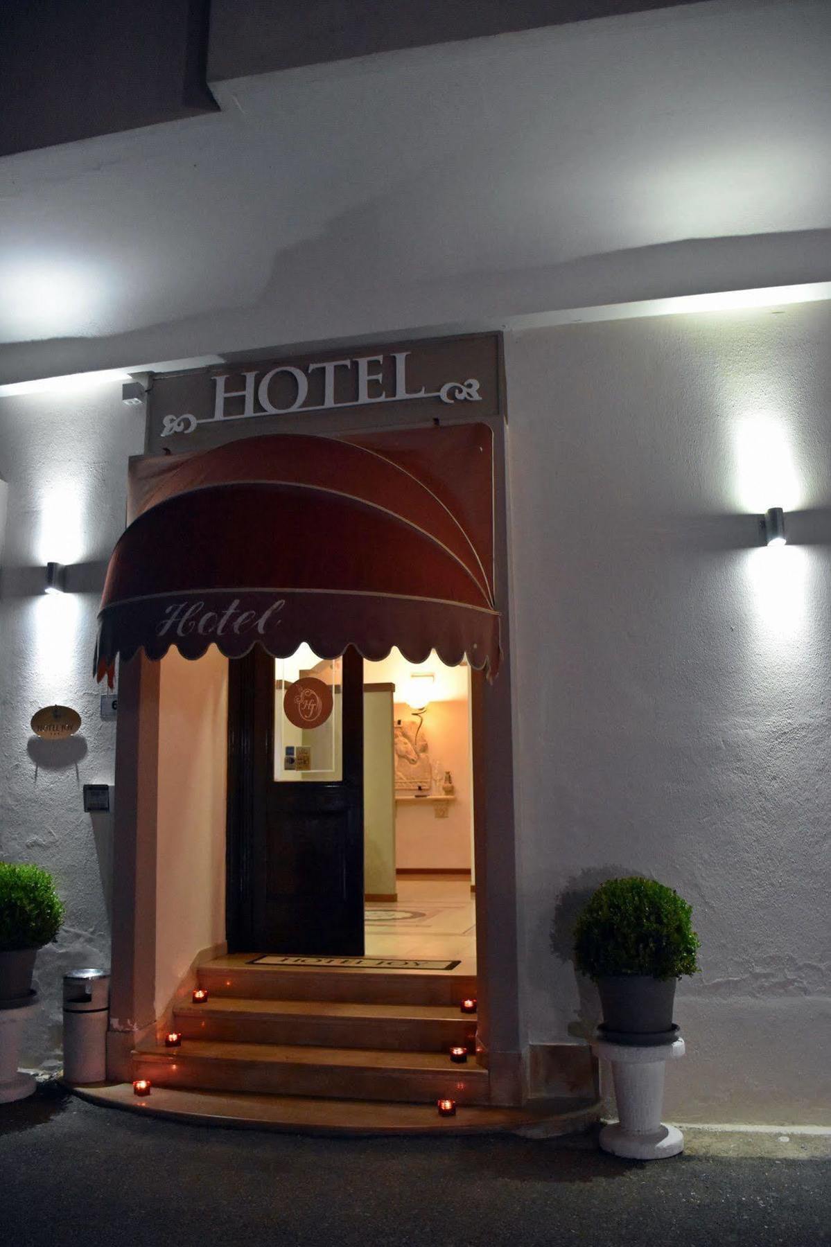 Hotel Joy Castel Volturno Εξωτερικό φωτογραφία